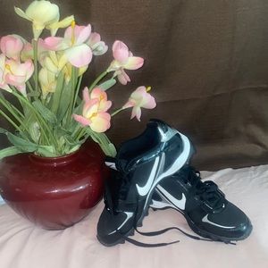 Soccer Nike shark shoes